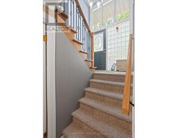 1284 WAYNE ROAD - 30