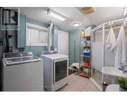 1284 WAYNE ROAD - 36