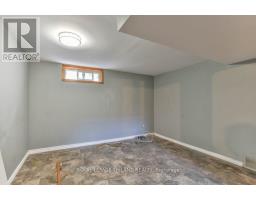 26 PONDEROSA CRESCENT - 28