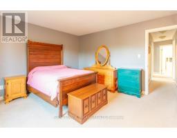 28 SCHREYER DRIVE - 16