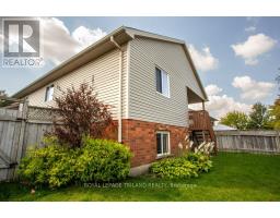 28 SCHREYER DRIVE - 27