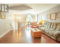 28 SCHREYER DRIVE - 3