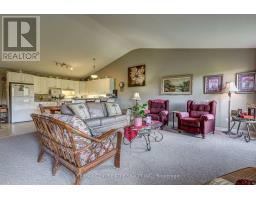 22 - 87 DONKER DRIVE - 15
