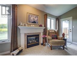 22 - 87 DONKER DRIVE - 22