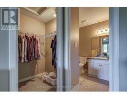 22 - 87 DONKER DRIVE - 26