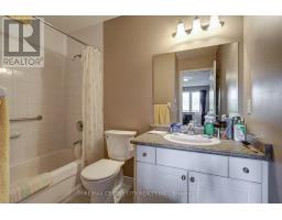 22 - 87 DONKER DRIVE - 27