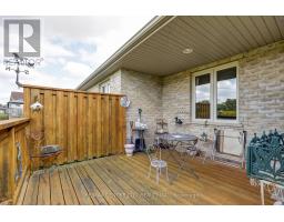 22 - 87 DONKER DRIVE - 42