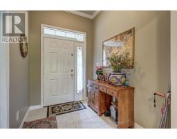 22 - 87 DONKER DRIVE - 7