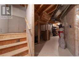 376 BRADSHAW DRIVE - 33