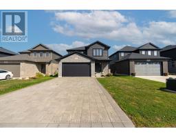 146 GILMOUR DRIVE - 2