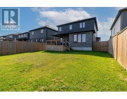 146 GILMOUR DRIVE - 33