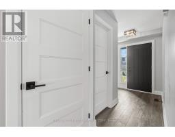 146 GILMOUR DRIVE - 4