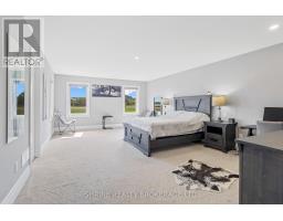 957 HOLTBY COURT - 21