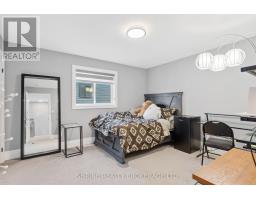 957 HOLTBY COURT - 34
