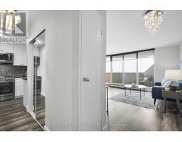 1204 - 1105 JALNA BOULEVARD - 12