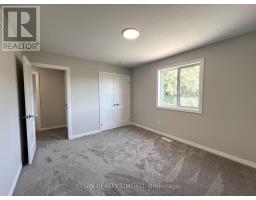 8 COLUMBUS COURT - 23