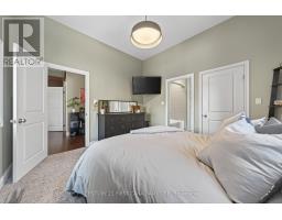 160 CATHERINE STREET - 12