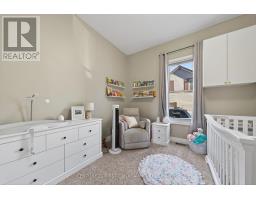 160 CATHERINE STREET - 9