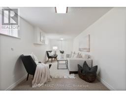 1118 TRAFALGAR STREET - 18