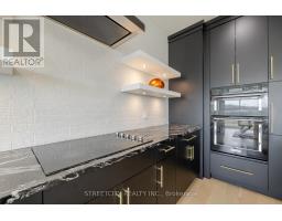 860 KLEINBURG DRIVE - 19