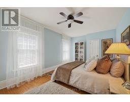263 RIDOUT STREET S - 14