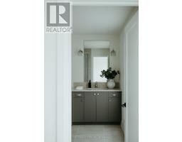 52 ROYAL CRESCENT - 42