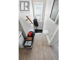 636 QUEENS AVENUE - 26