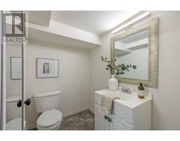 426 BEACHWOOD AVENUE - 35