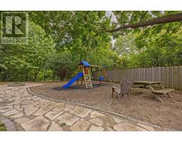 426 BEACHWOOD AVENUE - 40