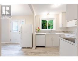 8 - 360 HOMESTEAD COURT - 10