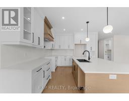 408 ERIE STREET - 5