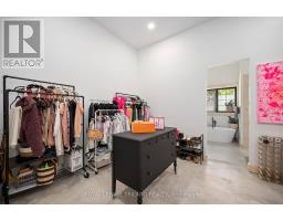 164 BRAYSIDE STREET - 21