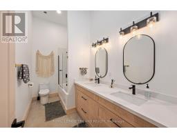 164 BRAYSIDE STREET - 36