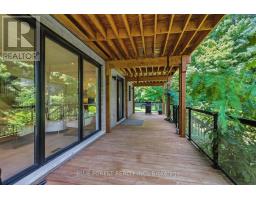 1287 DYER CRESCENT - 34