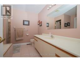119 HUME DRIVE - 20