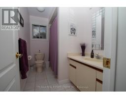 119 HUME DRIVE - 21
