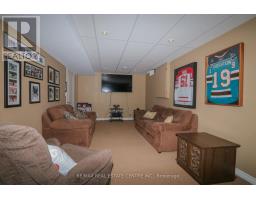 119 HUME DRIVE - 24