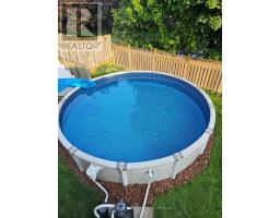 119 HUME DRIVE - 32