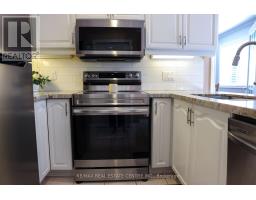 119 HUME DRIVE - 9