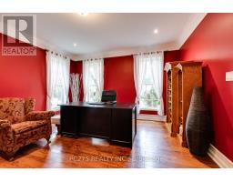 23 MACTAVESH CRESCENT - 20