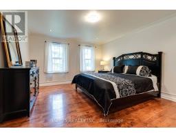 23 MACTAVESH CRESCENT - 22