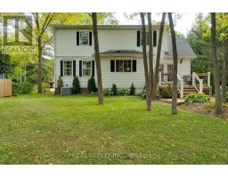23 MACTAVESH CRESCENT - 40