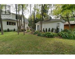 23 MACTAVESH CRESCENT - 41