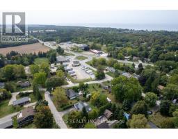 23 MACTAVESH CRESCENT - 47