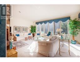 23 - 1040 RIVERSIDE DRIVE - 24