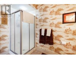 23 - 1040 RIVERSIDE DRIVE - 38