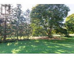 23 - 1040 RIVERSIDE DRIVE - 4