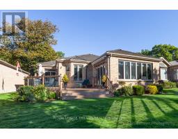 23 - 1040 RIVERSIDE DRIVE - 8