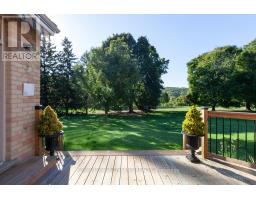 23 - 1040 RIVERSIDE DRIVE - 9