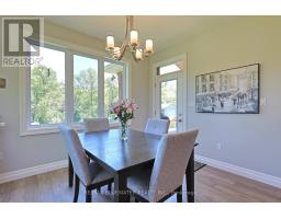 8437 GOOSEMARSH LINE - 25